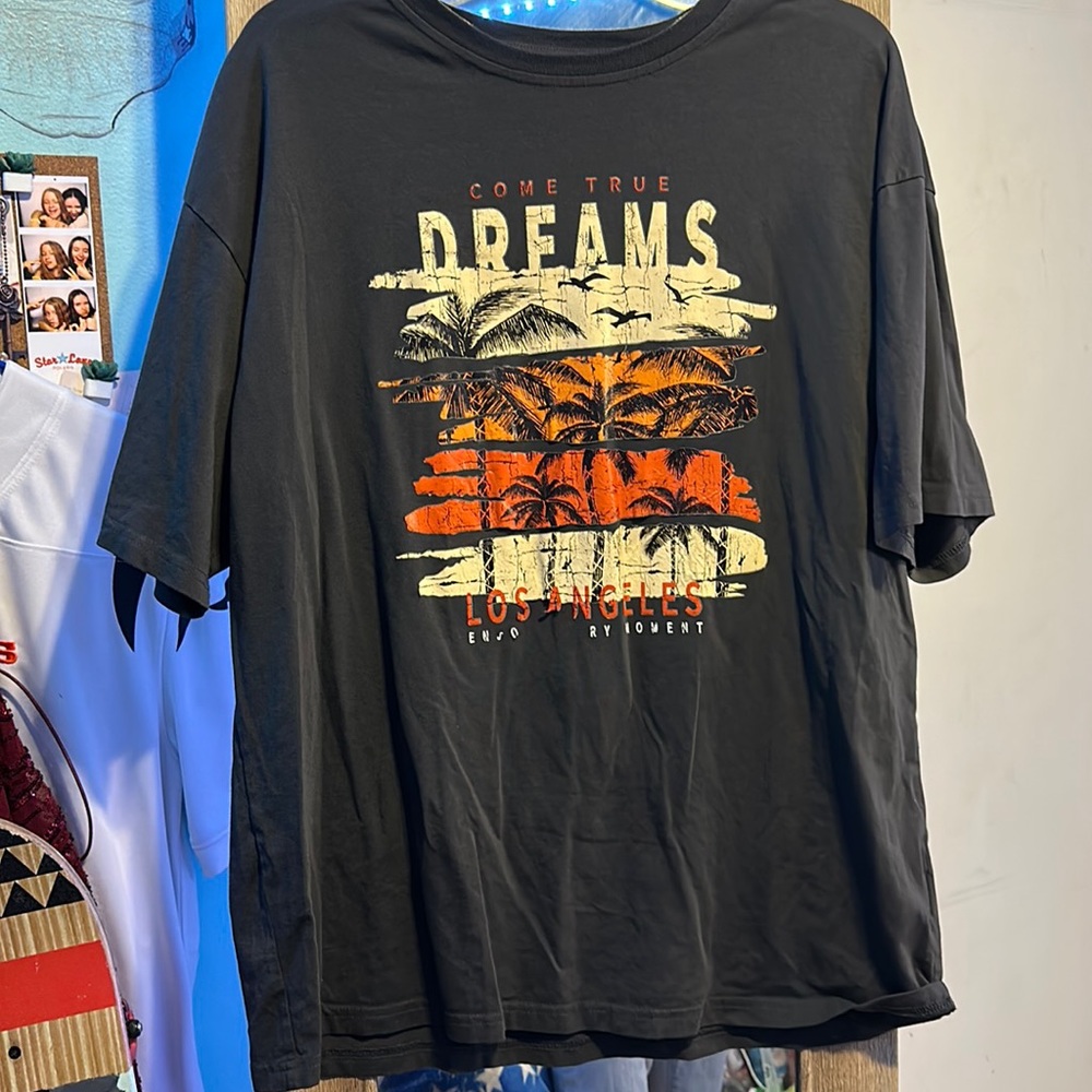 XS Graphic T-Shirt